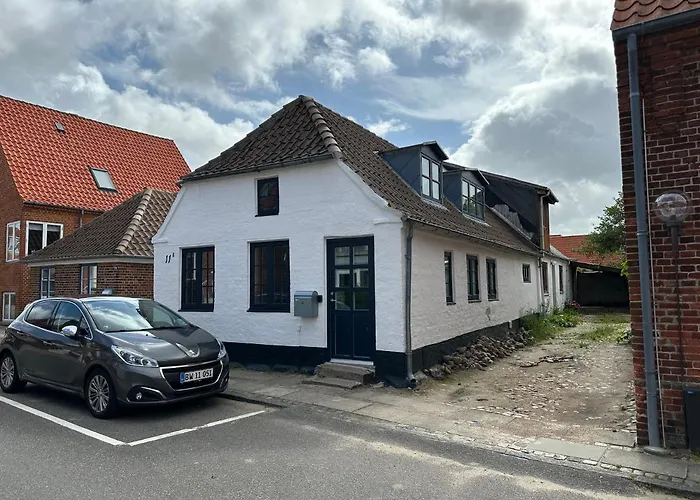 Charmerende Stue Lejlighed I Centrum